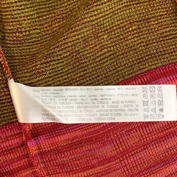 T15 ZARA Novelty cactus print sweater with cloth buttons size small pink orange - Picture 10 of 13